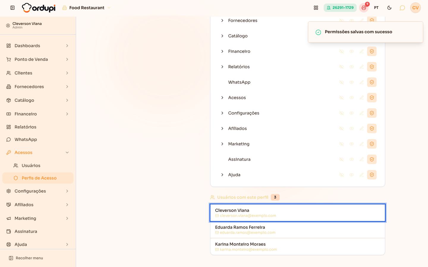 Lista de usuários que têm o perfil Admin
