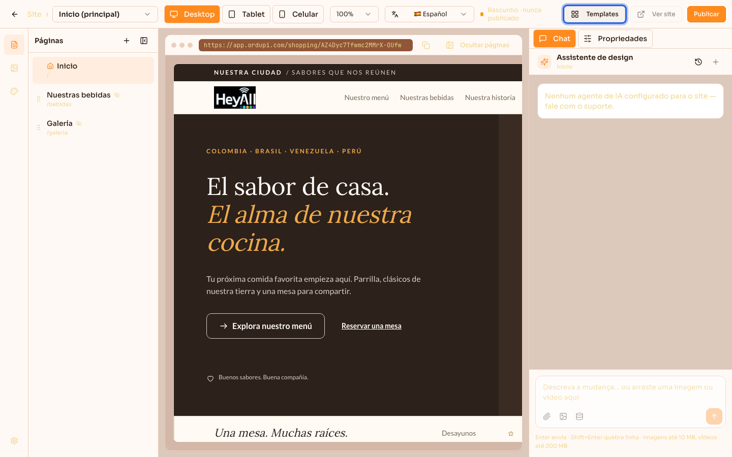 Editor do site com o botão Templates no topo
